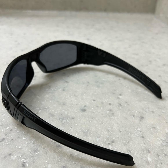 8 eyewear sunglasses - Picture 2 of 6